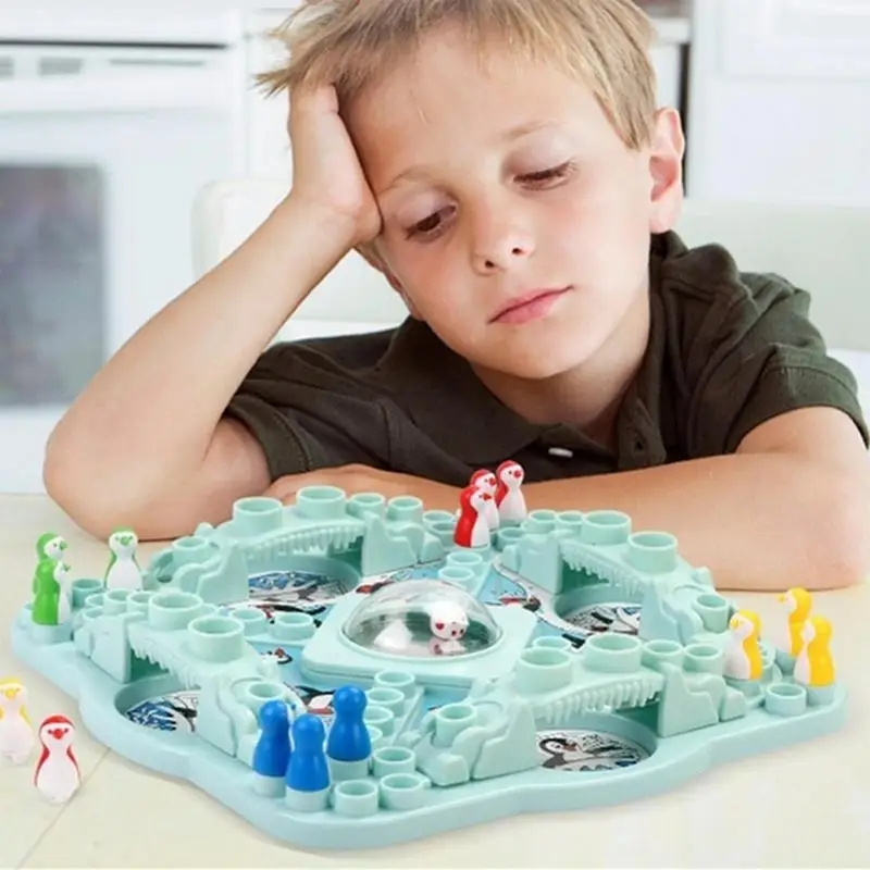 Multiplayer Penguin Flying Che - đánh giá và giá Board Game Arena